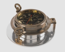 Porthole Clock